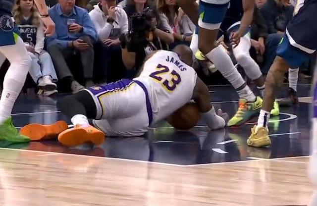 湖人关键时刻失误不断，球队憾负对手，不是作为分析为了能够.